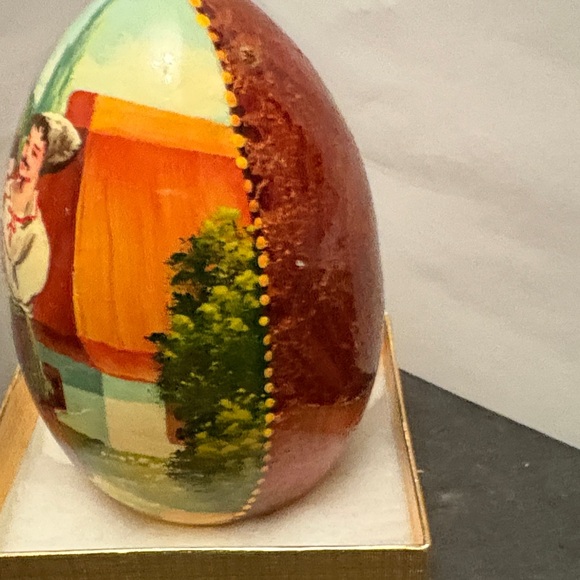 Vibrant Ukraine Wood Hand-Painted Easter Egg with Folk Scene - Picture 8 of 10